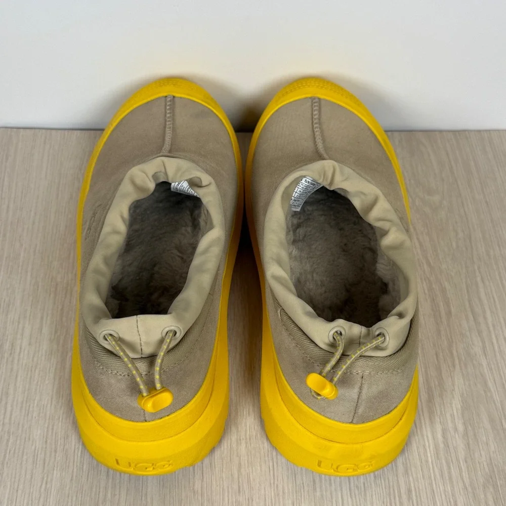 UGG classic ultra